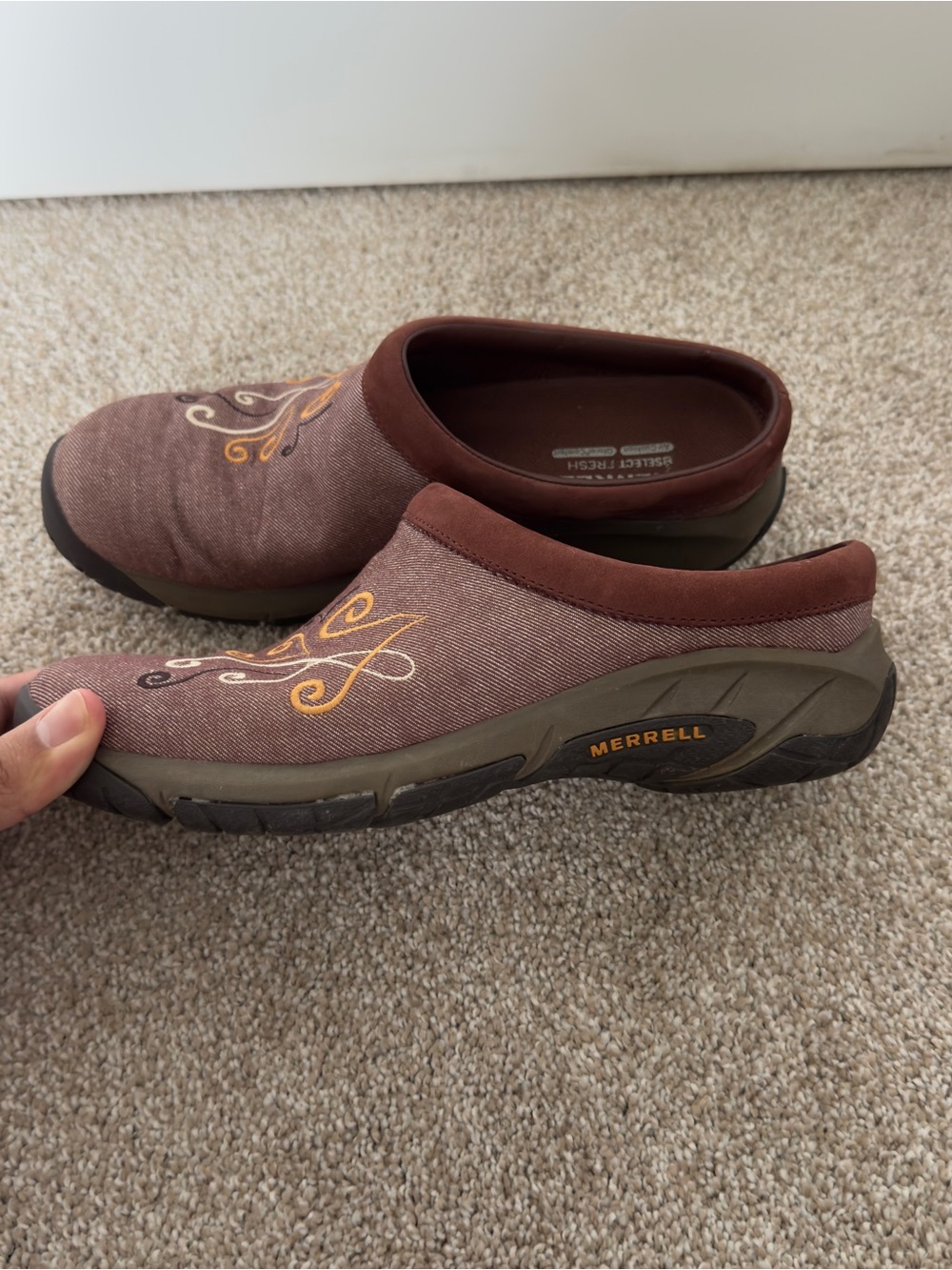 Merrell Women's Slip-On Casual Comfort Shoes Brown Size 8 J69426 Brunette